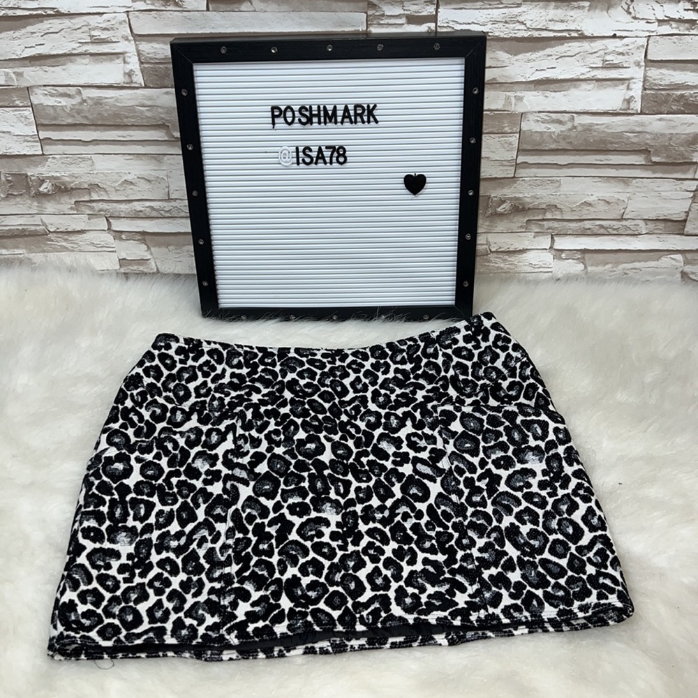 Twenty one cheetah print mini skirt